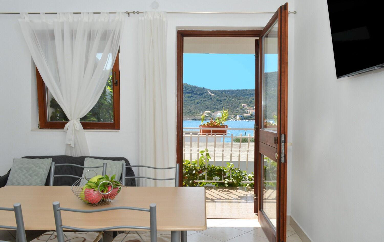 Apartments Paz Vinišće Extérieur photo
